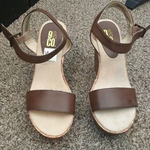 9&CO. Wedges